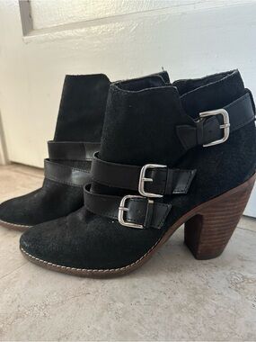 Dolce Vita Black Suede Triple Buckle Ankle Booties
